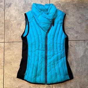 Calvin Klein Performance Premium Down Vest Size M Great Condition